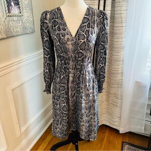 Rebecca Taylor Light Gray & Navy Snakeskin 100% Silk V-Neck Dress Sz. 8